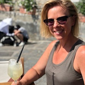 Meet your Posher, Sloane